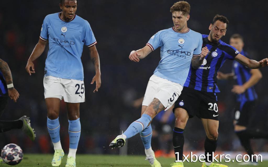 監督が明かした2-4-1サッカー図の長所と短所